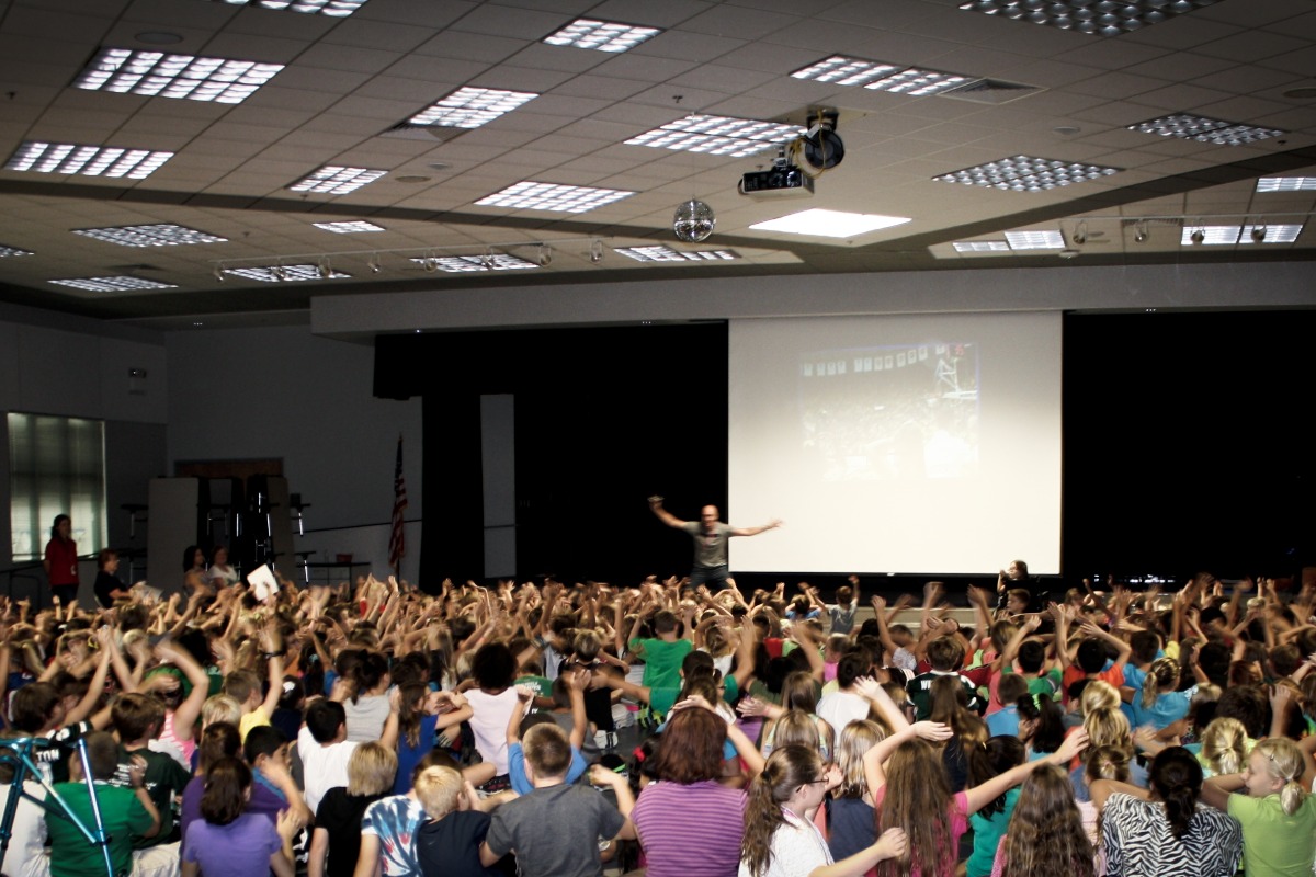 Sarasota County school fundraising event with Three Boys & A Dog